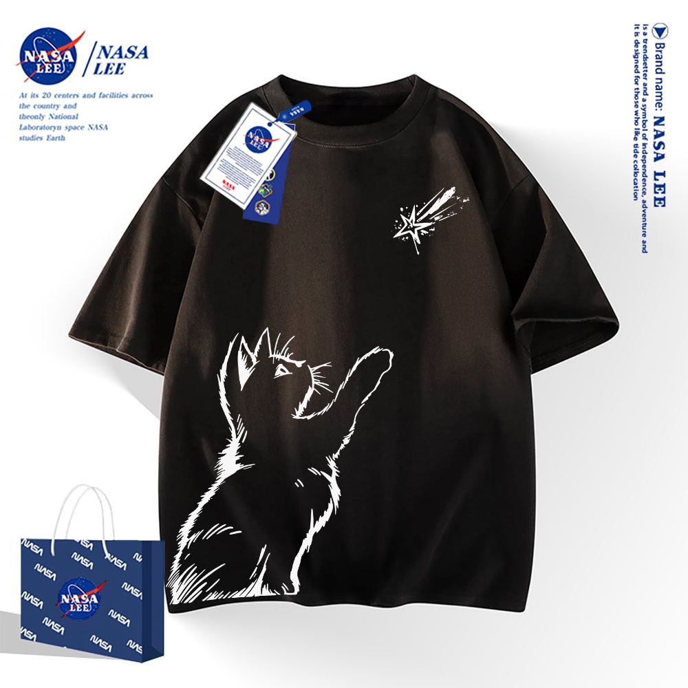 NASA เสื้อยืดแขนสั้นสไตล์อเมริกัน เนื้อผ้าฝ้าย 100% สำหรับผู้ชายและผู้หญิง ดีไซน์แมวน้อยมองจันทร์