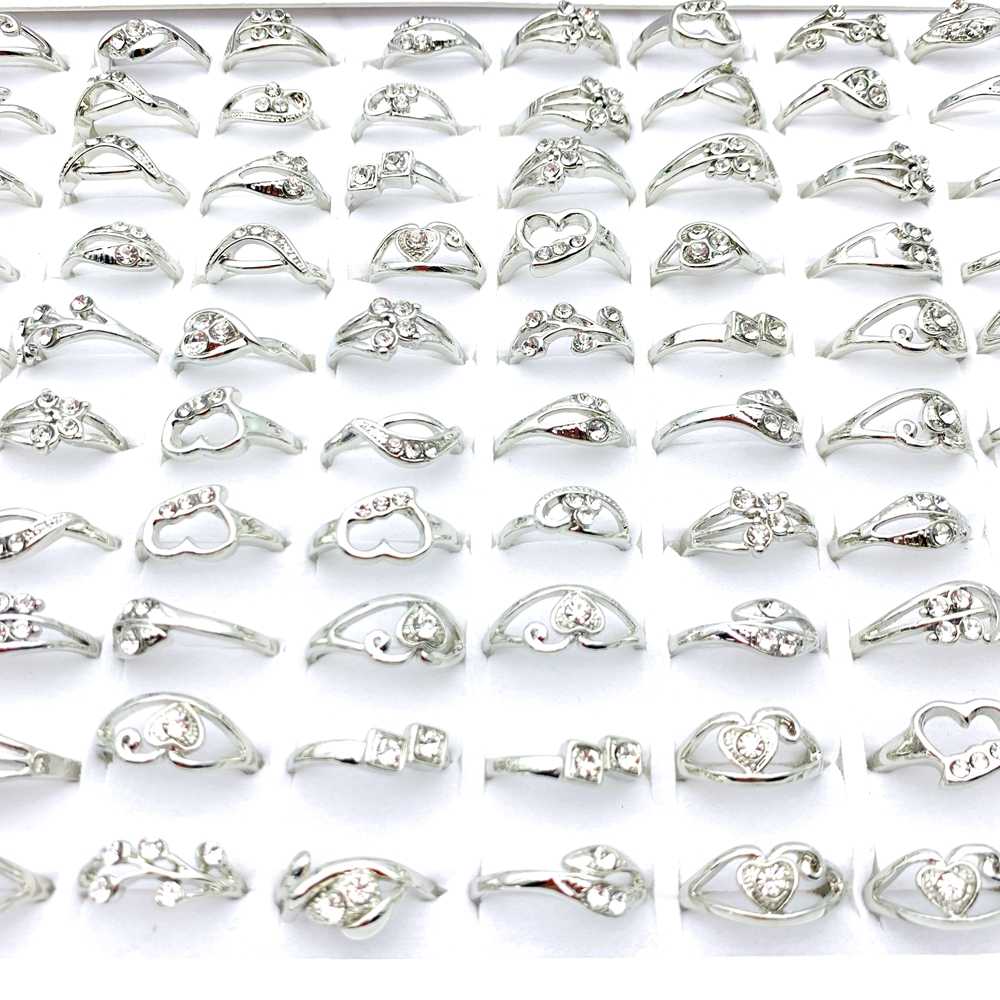 30ชิ้น/ล็อตสีเงินแหวนสําหรับผู้หญิงประกายใส พลอยเทียม หรูหราแฟชั่นเครื่องประดับพรรค