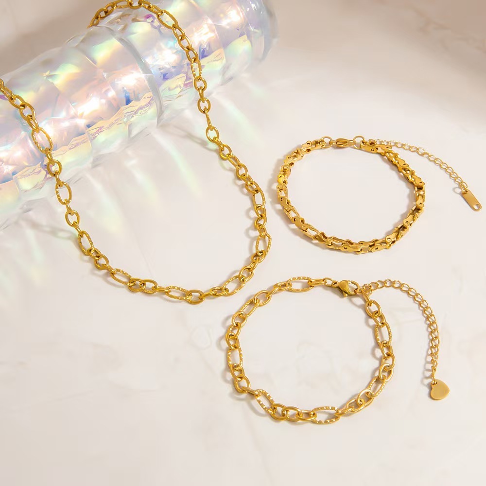 สแตนเลสรูปไข่ O-chain สร้อยข้อมือสร้อยคอใหม่อินเทรนด์กันน้ํา 18K Gold Plated เครื่องประดับ Lady Gift
