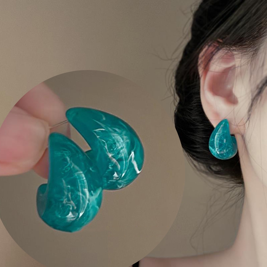 Super Fairy Retro อะคริลิค Water Drop ต่างหูหรูหรา High-End Niche อารมณ์ฤดูร้อนสไตล์ใหม่ต่างหู