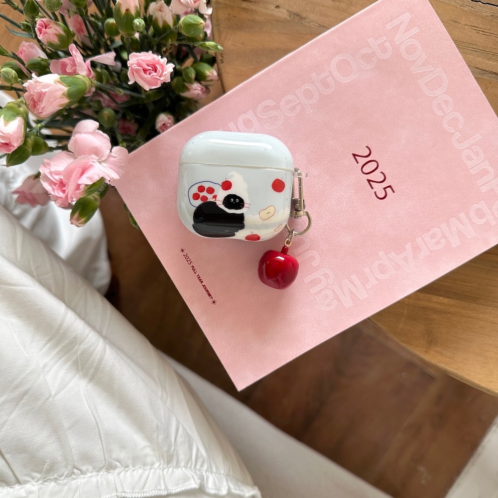 หูฟังเคสบลูทูธเข้ากันได้กับ AirPods 4(2024) 1/2 Pro(2019) 3 Pro2(2022) Illustration black cat เคส IMD พร้อมสาย apple