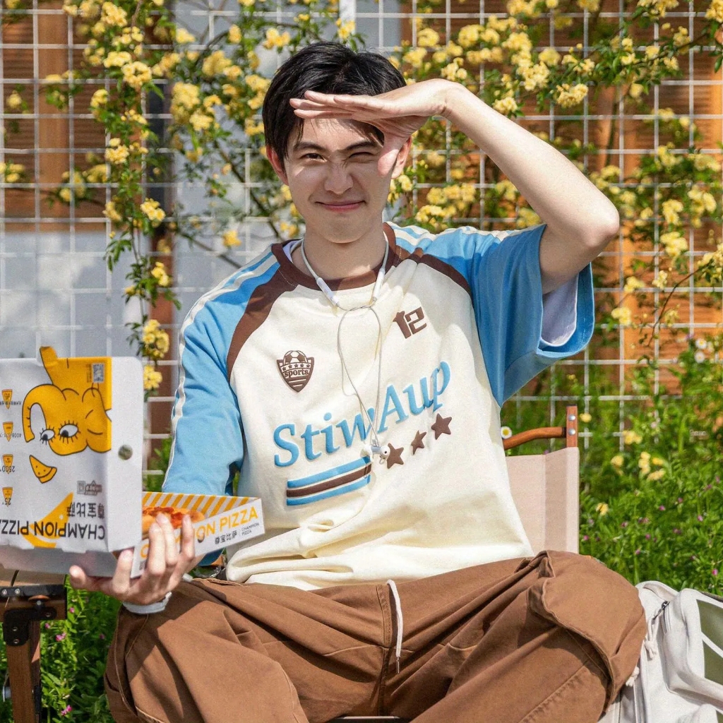 🔥BECoolMan🔥 เสื้อยืดผู้ชาย ฤดูร้อนรุ่นใหม่ เย็บติดยอดนิยม สีตัดกัน แมทช์ลุคง่าย สไตล์วิทยาลัยขั้นสูง