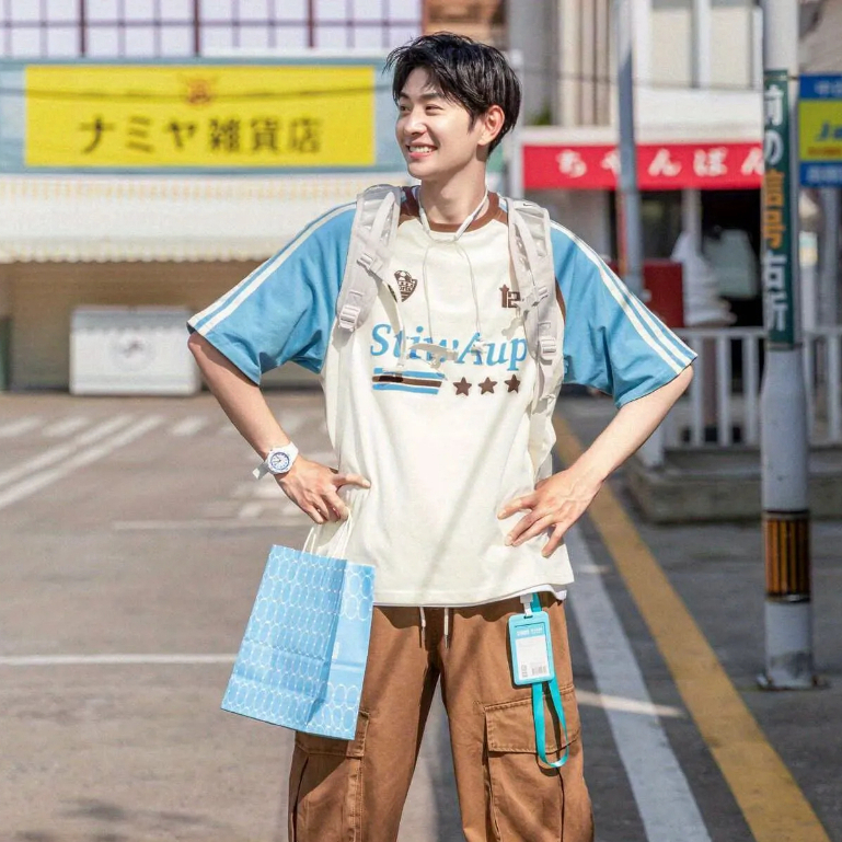 🔥BECoolMan🔥 เสื้อยืดผู้ชาย ฤดูร้อนรุ่นใหม่ เย็บติดยอดนิยม สีตัดกัน แมทช์ลุคง่าย สไตล์วิทยาลัยขั้นสูง