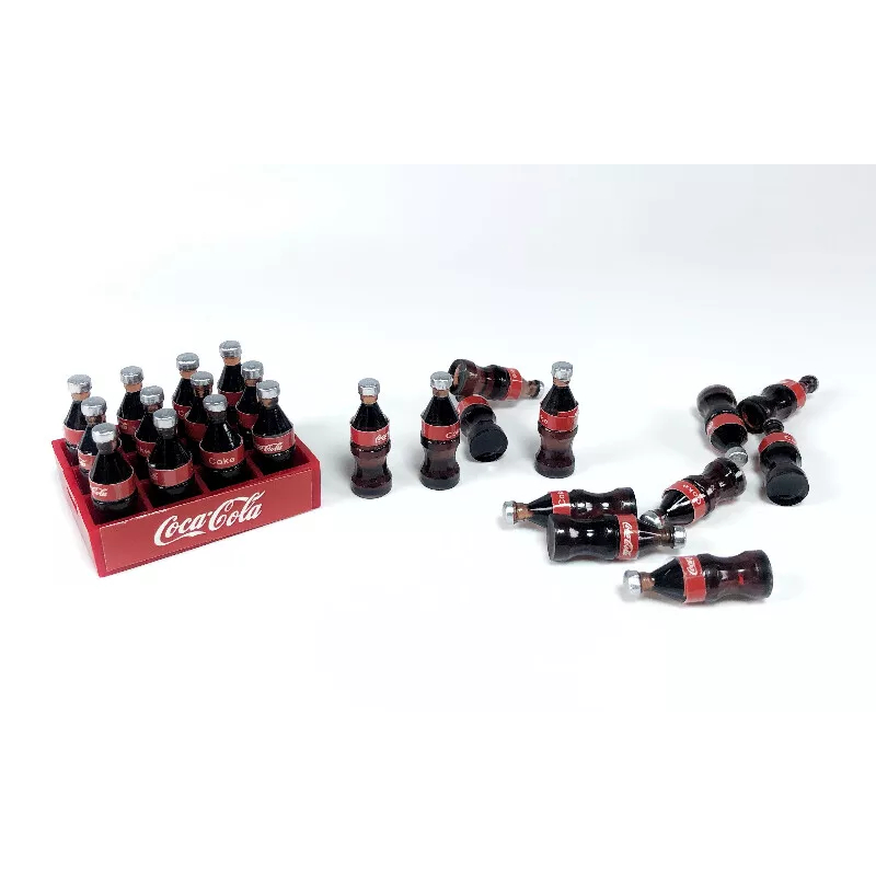 1/18 Diorama Mini Coke Bottle Model Car Garage Workshop ฉากตกแต่งรุ่น Prop ของเล่น