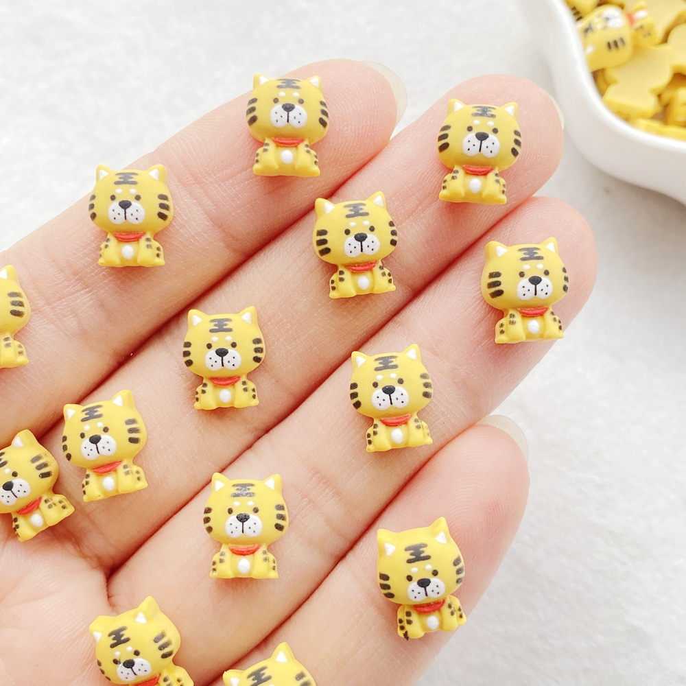 20 ชิ้นชุดมินิแต่งเล็บการ์ตูนเสือเรซิ่นทําเล็บมืองานฝีมือตกแต่งบ้าน
