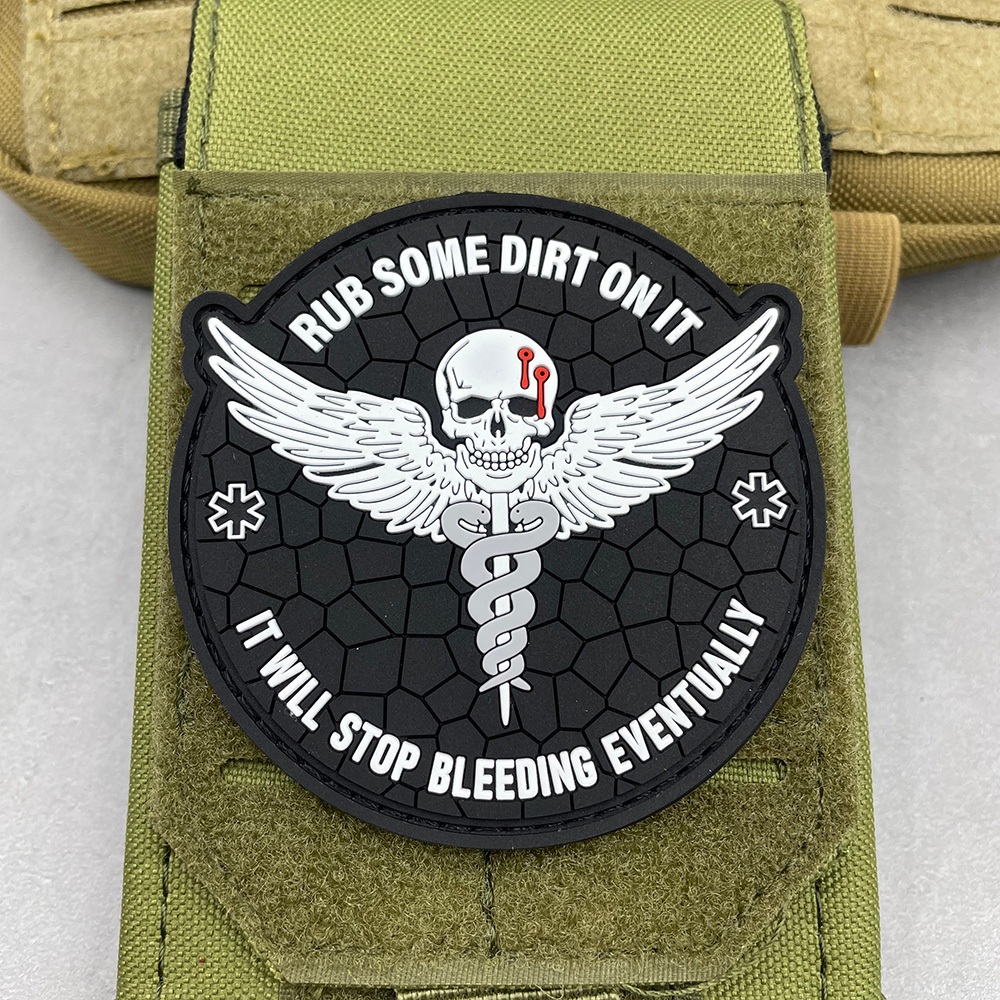 ยางพีวีซี 3D Velcro Patch ยุทธวิธี Morale ทหารป้าย EMT First Aid Skull Armband