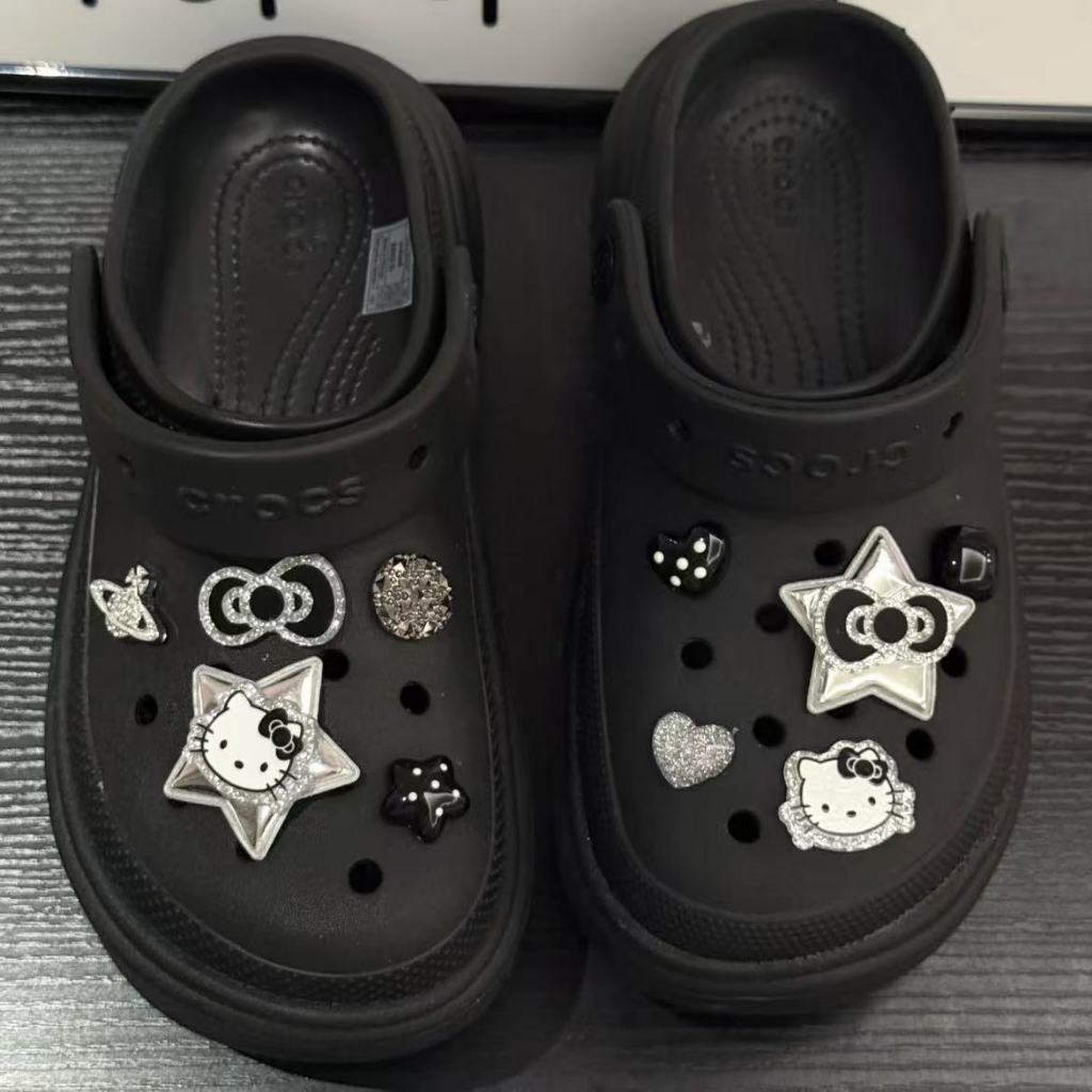 Original Hole Shoes Accessories Shiny Sweet Cool KT Cat Shoes Flower Shoe Buckle