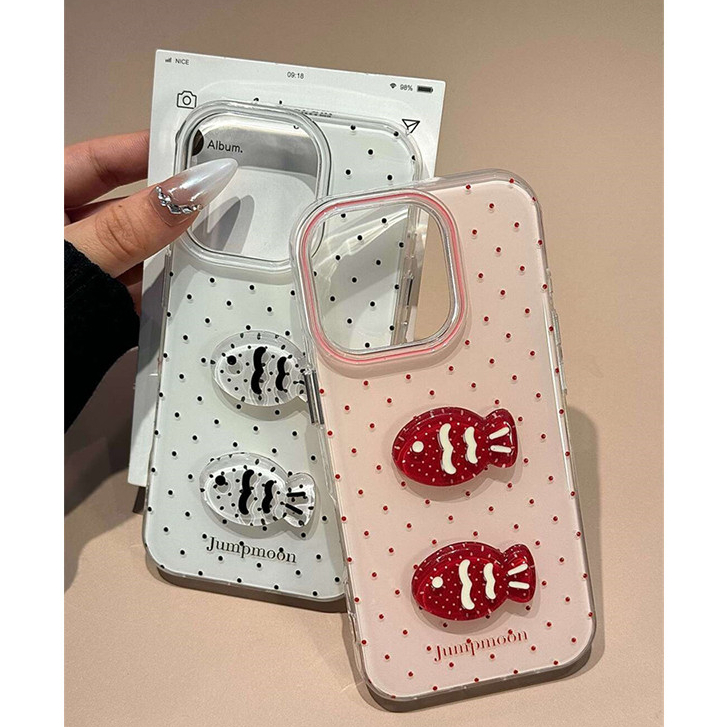 Huiwanju เต็มหน้าจอสามมิติสองปลาเล็กเหมาะสําหรับ iPhone16promax เคสโทรศัพท์มือถือ 16 ใหม่ ip15pro ลา