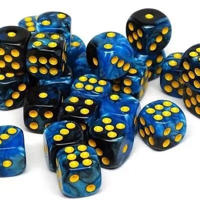 ลูกเต๋าหกด้านกลมสองสี 10 ชิ้นพร้อมซองใส่สําหรับ Tenzi, Farkle, Yahtzee, Bunco หรือสอนคณิตศาสตร์ (12 มม.) - รูปที่ 4