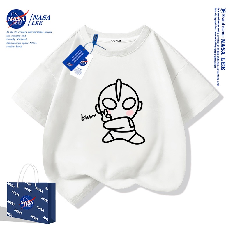 เสื้อยืดแขนสั้นสำหรับเด็กสไตล์อเมริกัน เนื้อผ้าฝ้ายนุ่มสบายผิว ฤดูร้อนรุ่นใหม่ปี 2025 ลายอัลตร้าแมน