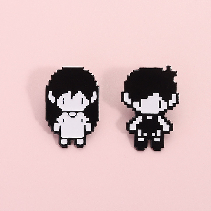 Rpg เกมพิกเซลรูปเข็มกลัดคอสเพลย์ Omori Hero เข็มกลัดป้ายโลหะของขวัญเครื่องประดับตลกสําหรับเพื่อน