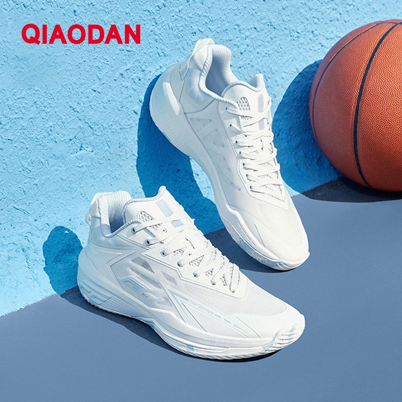 Qiaodan FETEAM รองเท้าบาสเก็ตบอลผู้ชาย Stable Rebound กันลื่นน้ําหนักเบาสบาย QXA013252106 — صورة 5
