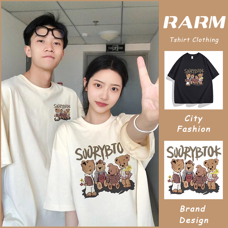 👕พร้อมส่ง🔥RARM เสื้อยืด เสื้อยืดคู่รัก รุ่นใหม่ฤดูร้อน 2025 คอกลม ผ้าฝ้ายแท้ พิมพ์ลาย"หมี"ลายการ์ตูน เสื้อแฟชั่น ไม่ร้อน t shirt นุ่มสบาย ใส่สบาย