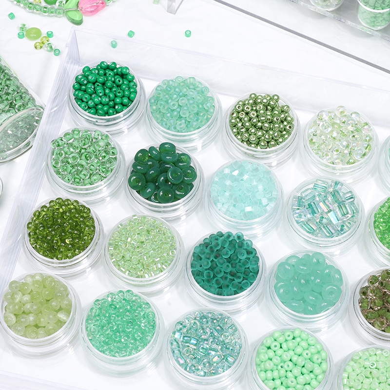 ชุดสีเขียว  ลูกปัดเมล็ดพันธุ์แก้วคุณภาพสูง ลูกปัดกระจัดกระจาย DIY สร้อยข้อมือลูกปัดแฮนด์เมด สร้อยคอ อุปกรณ์เครื่องประดับ