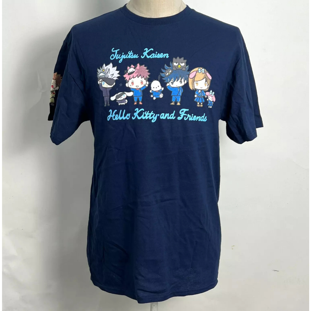 เสื้อยืดผู้ชาย Crunchyroll Jujutsu Kaisen + Hello Kitty สีกรมท่า ไซส์ S-5XL ใหม่