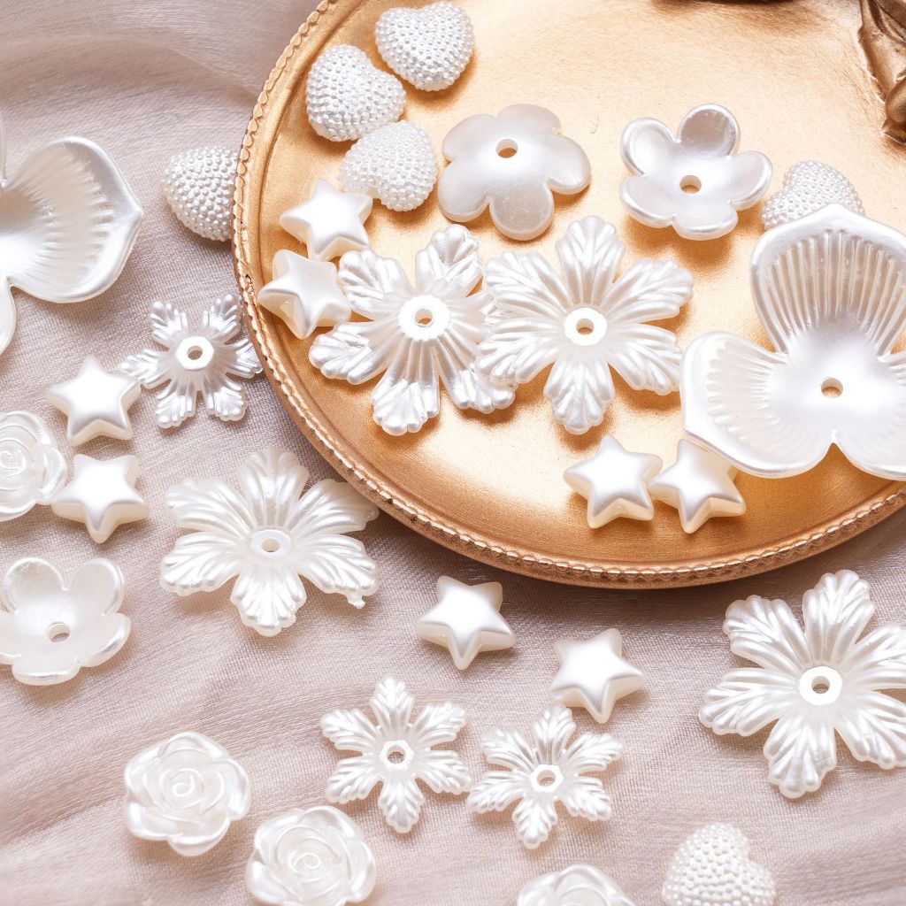 30 ชิ้น ABS เลียนแบบไข่มุกสีขาวหลวมลูกปัด DIY เครื่องประดับอุปกรณ์เสริมประณีตผีเสื้อดอกไม้