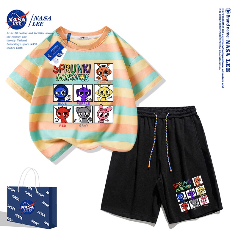 【สินค้าใหม่ฤดูร้อน】NASA ชุดเซ็ตเด็ก 2025 ใหม่ล่าสุด เสื้อยืดแขนสั้นลายกล่องดนตรี สีเหลือง-น้ำเงิน + กางเกงขาสั้น ชุดแฟชั่นฤดูร้อน เด็กผู้ชาย เด็กผู้หญิง ใส่สบาย ลำลอง เท่ๆ สไตล์เกาหลี