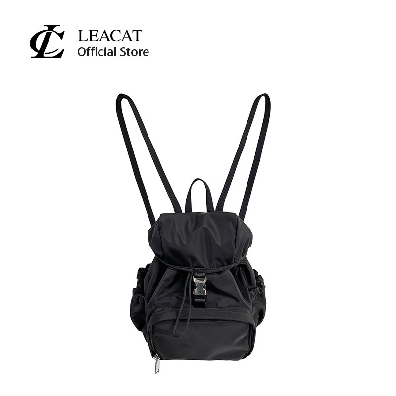 แบน กระเป๋าเป้สะพายหลังไนลอนเดินทางทุกวันสไตล์เกาหลีสําหรับการเดินทางของผู้หญิงน้ําหนักเบาและสบาย ๆ เรียบง่ายและกันน้