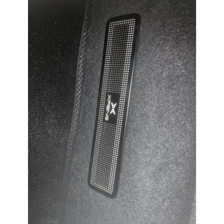 Xpeng x9 2024-2026 แผ่นครอบช่องแอร์ใต้เบาะรถ ตะแกรงสแตนเลส กันเศษผง สีเงิน/ดำ อุปกรณ์แต่งรถยนต์ ติดตั้งง่าย ทนทาน เกรดพรีเมียม ของแต่งรถยนต