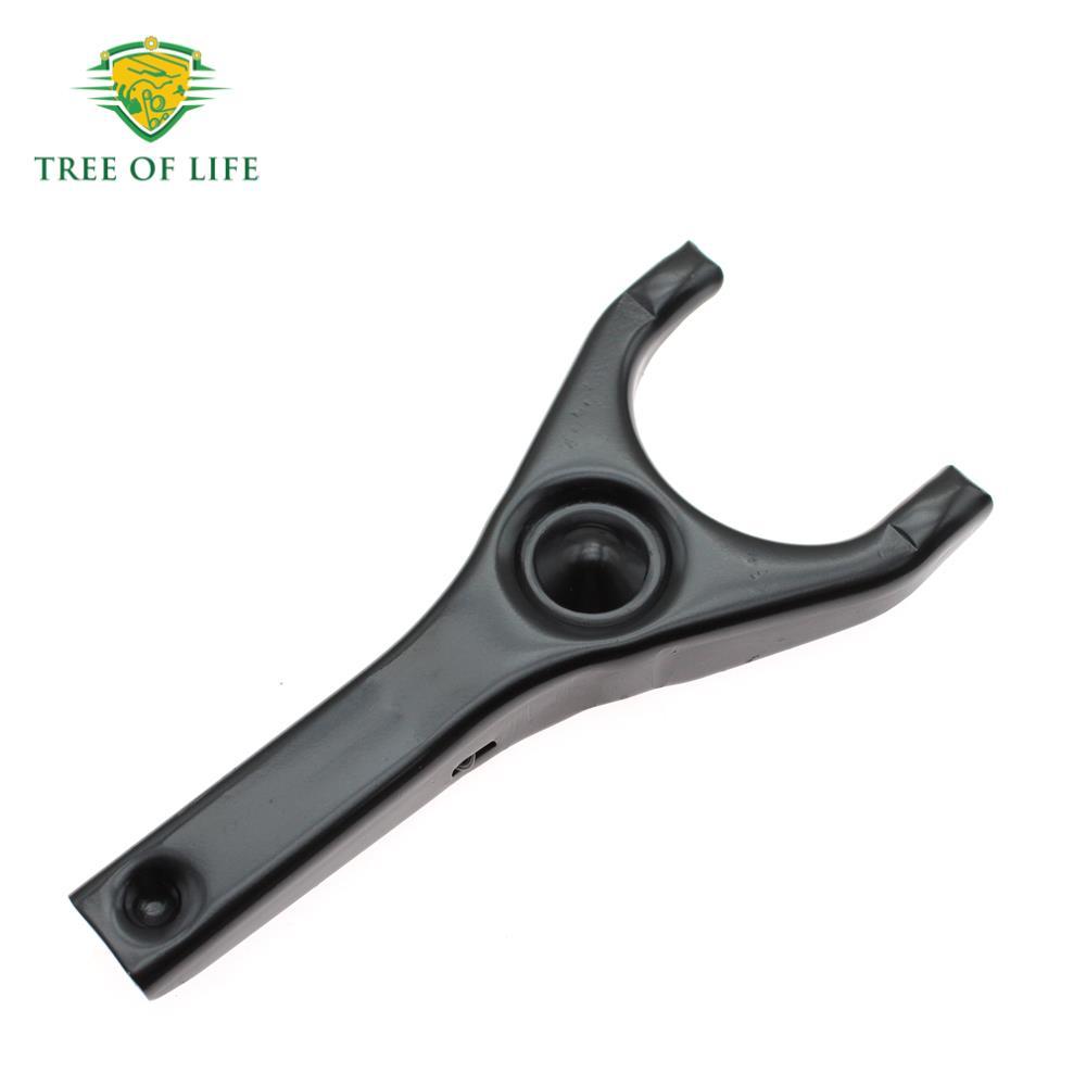 คลัทช์ Release Fork Lever สําหรับ NISSAN Navara D22 LCD22T 2.5L YD25 DDTi ZD30 DDT 3.0L ดีเซล 305310