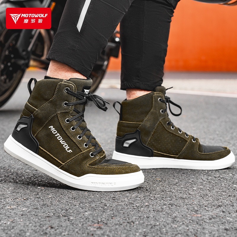 Motowolf รองเท้าบูทมอเตอร์ไซค์หนังป้องกันขนาดใหญ่ Causal เหมาะสําหรับ Street Riding Men