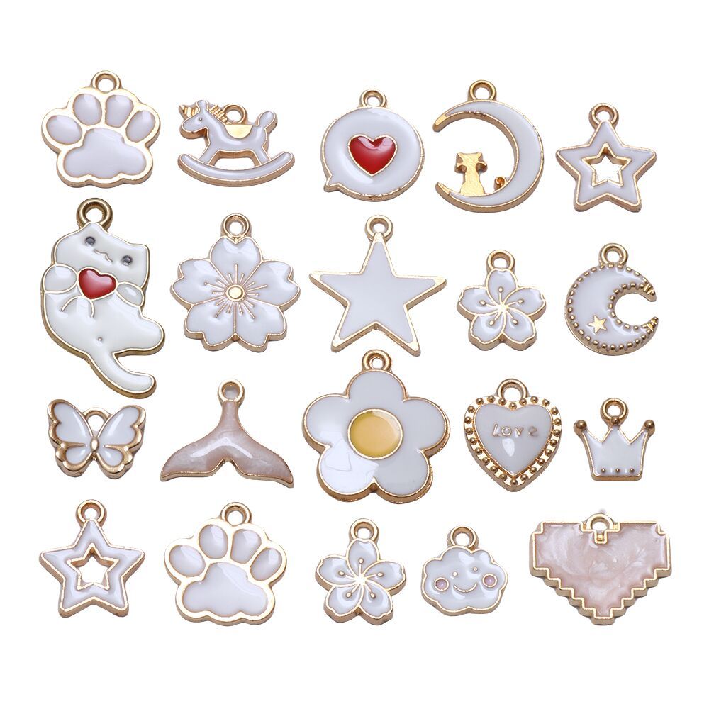 เครื่องประดับ จี้รูปสัตว์นักบินอวกาศ ผสมน้ํามัน สีขาว สําหรับทําเครื่องประดับ มี 20 ชิ้น