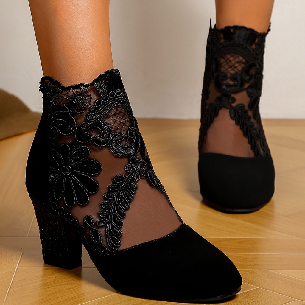 2025 สไตล์ใหม่ของแท้หนัง Toe-Covered รองเท้าแตะผู้หญิงฤดูร้อนส้นหนากลางส้นลูกไม้ผ้ากอซ Breathable แฟชั่น Hollow Casual รองเท้าส้นสูง