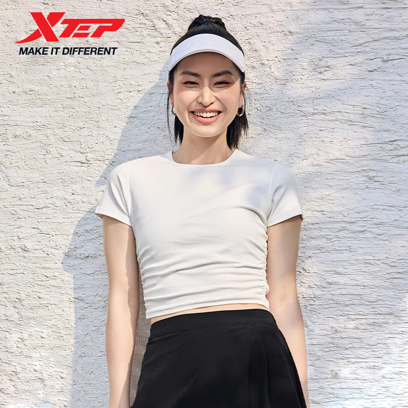 【xtep】แขนสั้นผู้หญิงใหม่ฤดูร้อนการฝึกอบรมแน่นฟิตเนสรอบคอเสื้อยืดกีฬา สูงสุด