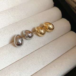 [Jewbeauty]ต่างหูสตั๊ดรูปหยดน้ําเข็มเงิน ต่างหูอารมณ์ดีไซน์เรียบแสงหรูหราต่างหูความรู้สึกสูงผู้หญิง