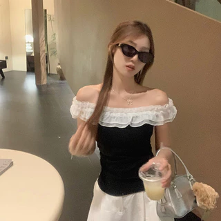 Betty house🌸พร้อมส่ง เสื้อยืดผู้หญิง เสื้อแขนสั้นเปิดไหล่ เซ็กซี่ สไตล์เกาหลีแบบเรียบง่าย เวลาว่าง