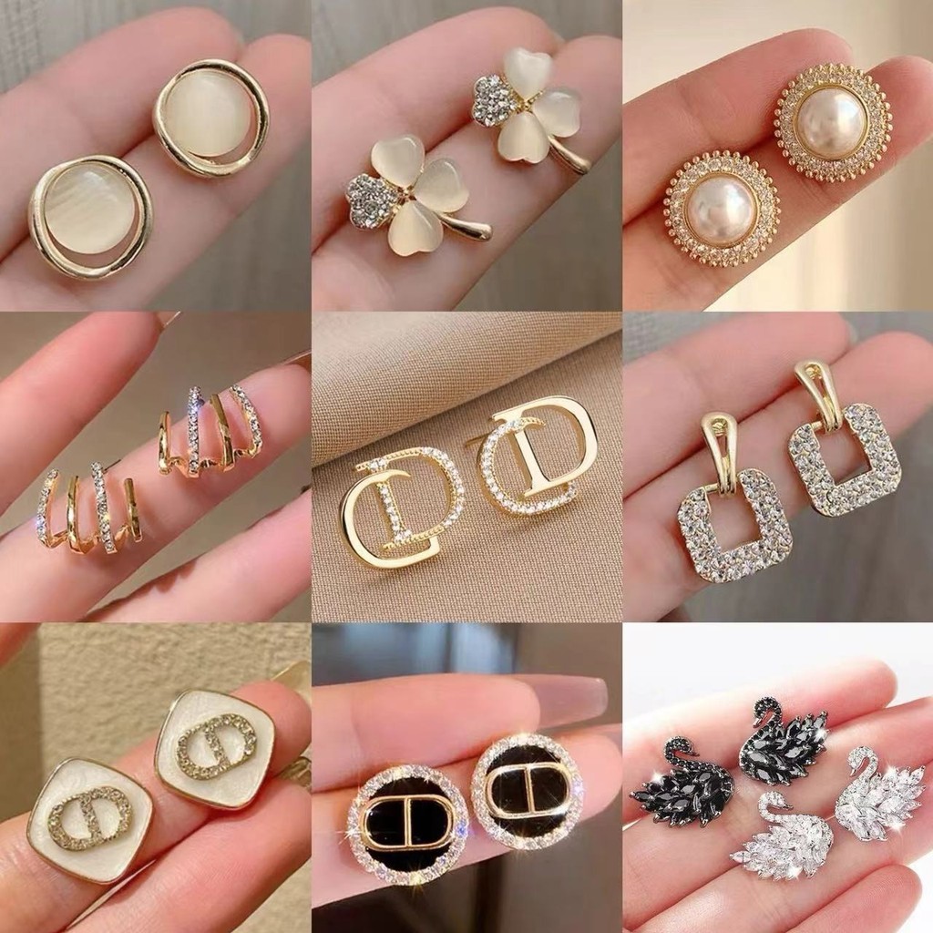 ต่างหูมุก 2026 ต่างหูสไตล์ใหม่หญิง Niche Design หรูหรา High-End Retro Classy ต่างหู