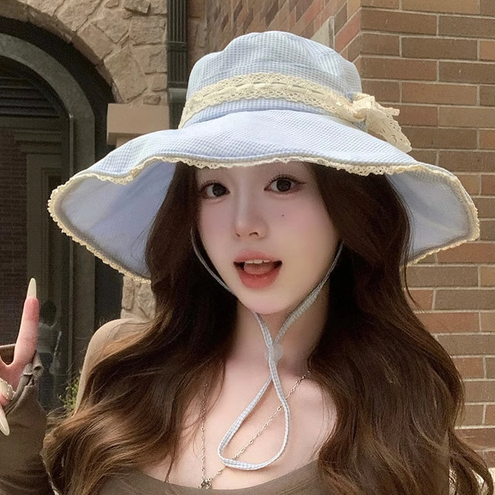 ขนาดเล็กสดสีฟ้าลายสก๊อตลูกไม้โบว์ถังหมวกผู้หญิงฤดูใบไม้ผลิฤดูร้อนขอบใหญ่บังแดดหมวกกันแดดหมวกกันแดด