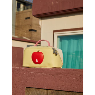 Tagi. Apple Cosmetic Bag กระเป๋าเครื่องสำอาง ผ้าเดนิม แบบพกพา กันน้ำ น่ารักสำหรับการเดินทาง คริสมาส