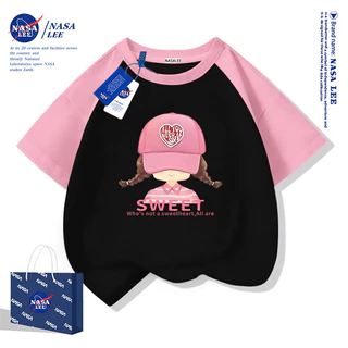 【สินค้าใหม่ฤดูร้อน】เสื้อยืดแขนสั้นลายการ์ตูน NASA สำหรับเด็ก สีชมพูดำ ดีไซน์แขนสั้นทรงอินเทรนด์ ผ้าฝ้ายแท้ ระบายอากาศได้ดี สำหรับเด็กชายและเด็กหญิง รุ่นใหม่ 2025