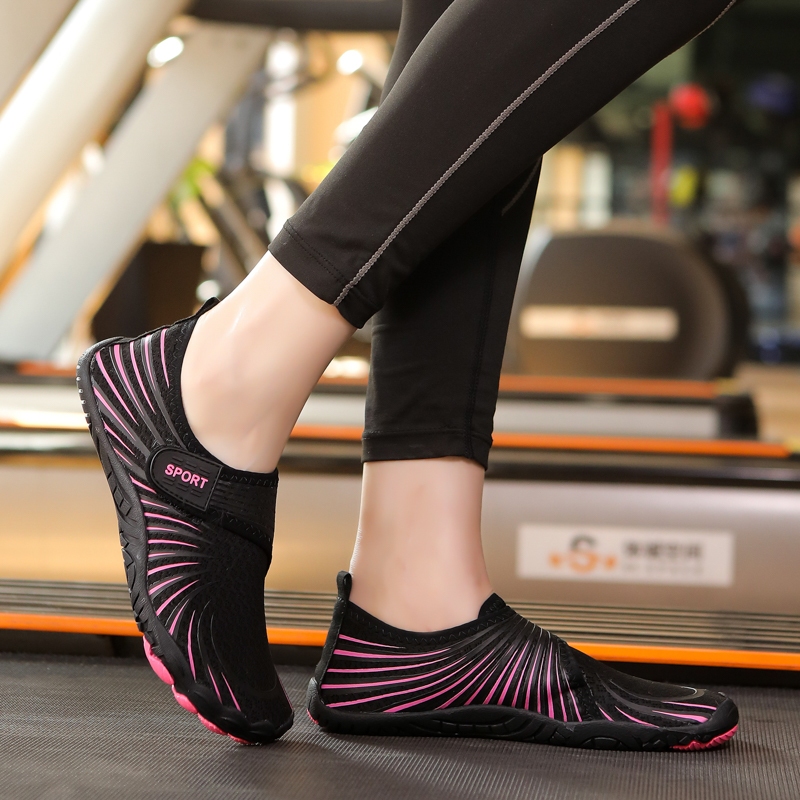 Outdoor parent-child river wading shoes/indoor fitness yoga shoes/comprehensive training squat shoes