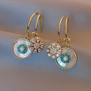 [GG] ต่างหูเปลือกหอยสีขาวสีทอง Micro-Inlaid Zircon หัวเข็มขั…