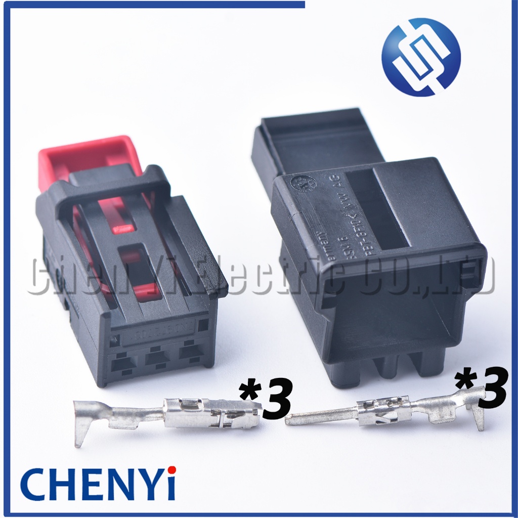 3 ขารถไฟท้ายเก้าอี้เชื่อมต่อ 7N0 972 703 ปลั๊กอัตโนมัติซ็อกเก็ตสําหรับ Sagitar Tiguan Golf A3 A4 Q5 