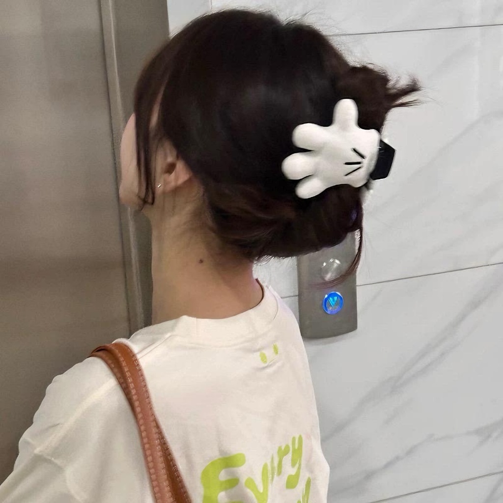 กิ๊บตุ๊กตาน่ารัก มิกกี้ รูปมือน้อยคว้าคลิปสาวกลับหัวออกแบบสร้างสรรค์สามมิติตุ๊กตากิ๊บกรงเล็บตุ๊กตาคลิปแฟชั่นอุปกรณ์ผม