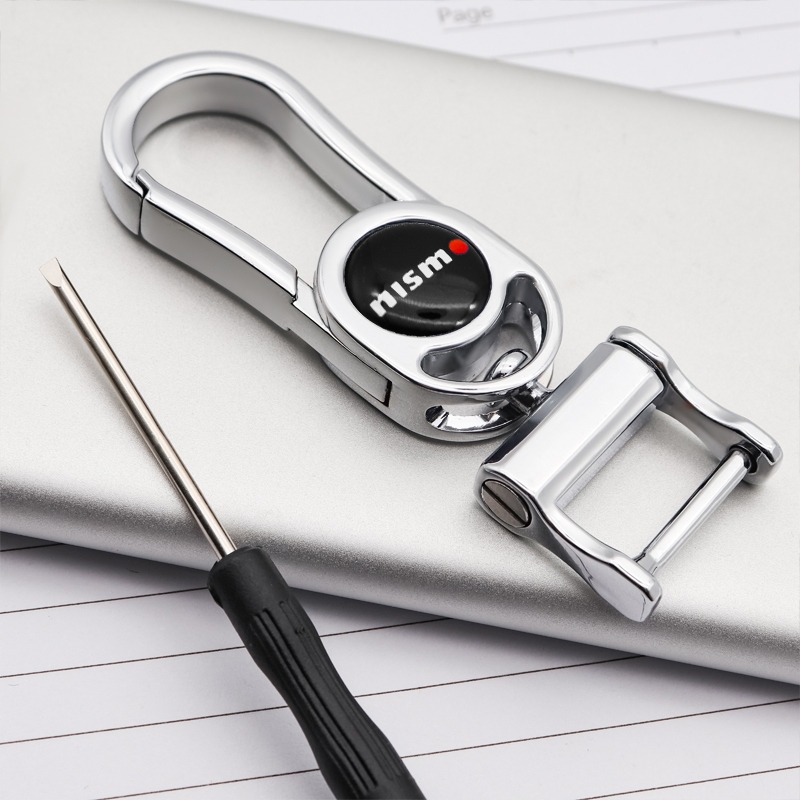 NISMO พวงกุญแจโลหะรถยนต์ + ไขควงขนาดเล็กสําหรับ NISSAN NISMO GTR Sentra 370Z Qashqai Navara Patrol