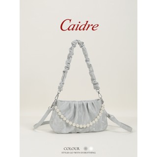 กระเป๋าสายคล้องบ่า Caidre Pearl Chain แบบ Underarm Bag จากคอ…