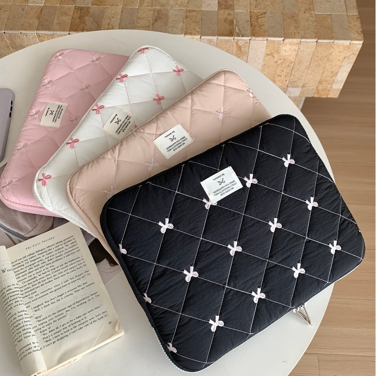 กระเป๋าแล็ปท็อป Ins Original Cool Bow กันกระแทกแท็บเล็ตพีซีแพคเกจเหมาะสําหรับ 9.7 10 11 13 14 15 15.6 นิ้ว