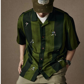 EERSHENSHI  เสื้อยืดผู้ชายสีเขียวสนามกีฬาเสื้อฮาวายแขนสั้นปั…