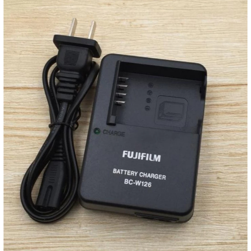 Fujifilm NP-W126 NP-W126S W126 เครื่องชาร์จแบตเตอรี่สําหรับกล้อง XT100 XT2 XT1 A3 PRO2 100F T20 X-E1