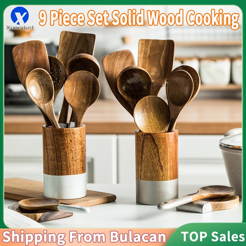 Xpmarket ไม้เนื้อแข็งทําอาหารเครื่องครัวไม้9ชิ้นชุดอุปกรณ์ทําอาหารที่ทําด้วยมือช้อนไม้พร้อมขาตั้งและ
