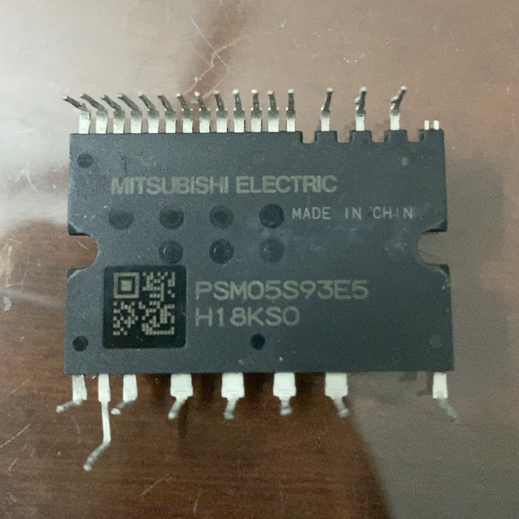 PSM05S93E5 Mitsubishi Module ต้นฉบับใหม่เอี่ยมนําเข้าพร้อมสต็อกจัดส่งฟรี