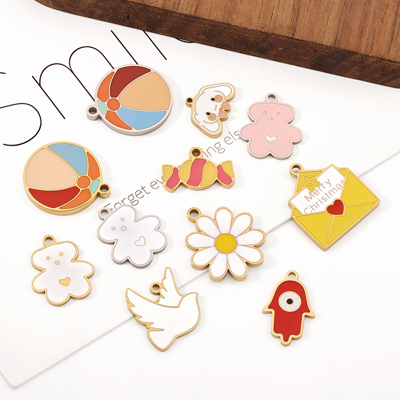 สแตนเลสขัดเงาการ์ตูนหมีจี้อุปกรณ์เครื่องประดับ diy 18k Gold Love Cinnamoroll Charms