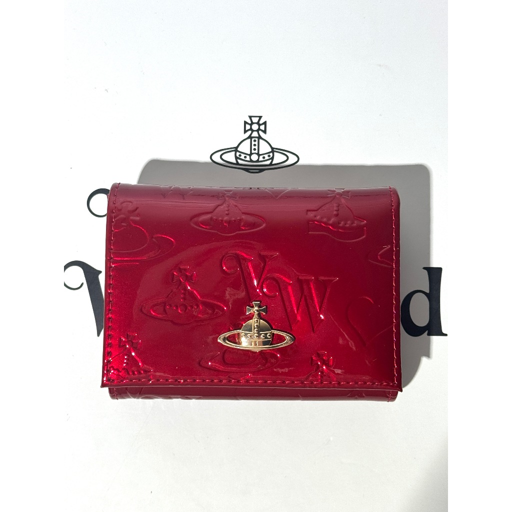 Vivienne Westwood กระเป๋าสตางค์ไฮไลท์ลายนูนสีแดง
