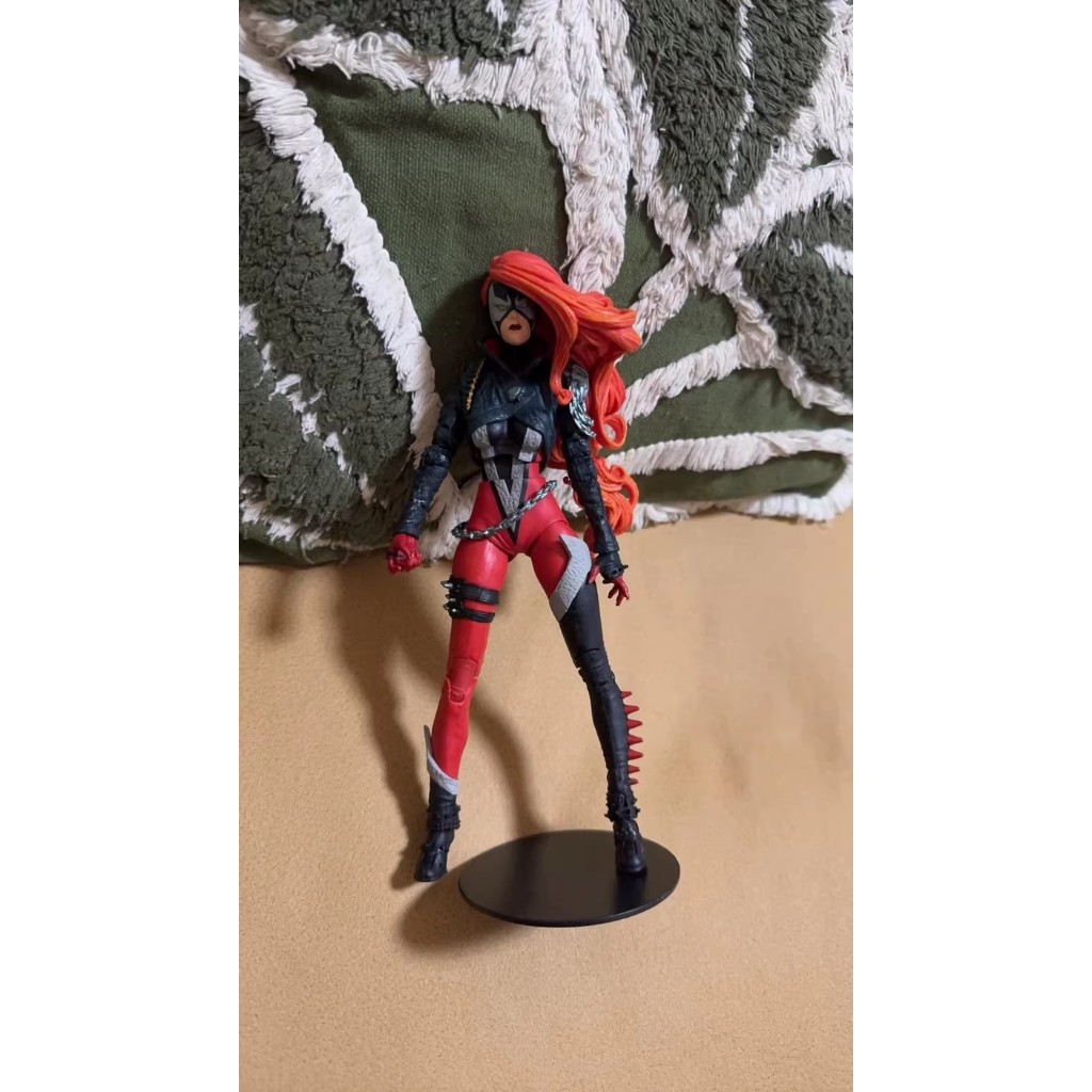(ไม่มีกล่อง) McFarlanes Spawn Universe Mechanical Ape and Female Spawn Main Body
