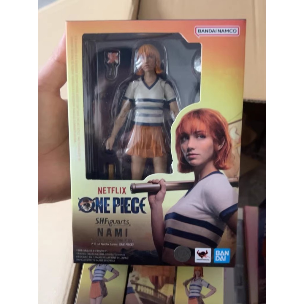 Bandai SHF One Piece Nami Netflix Action Figure