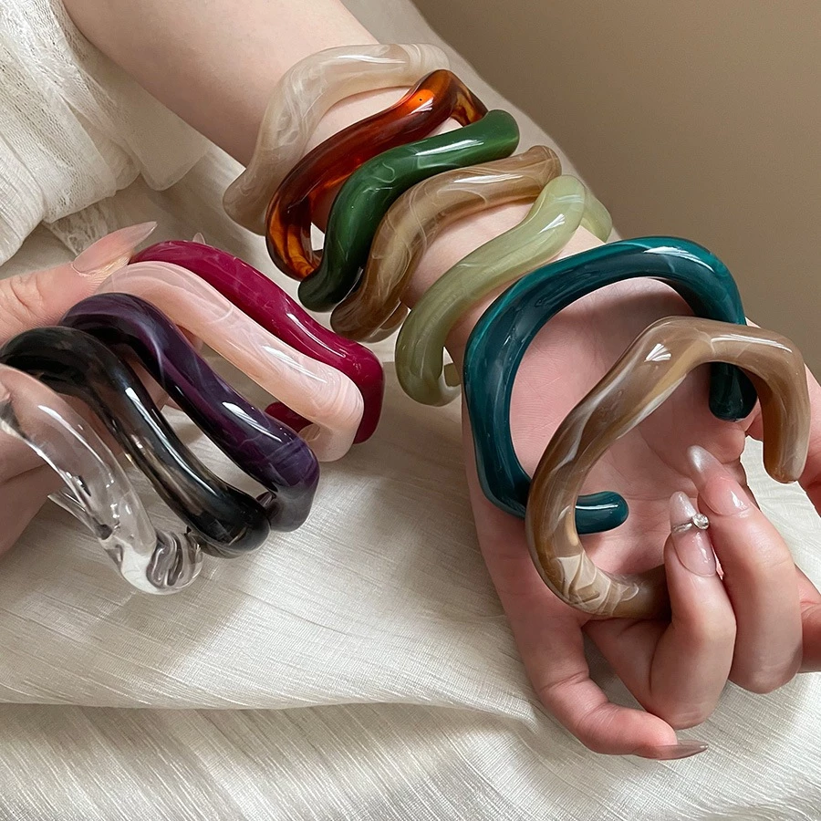 [Jewbeauty]สร้อยข้อมือเปิดปากเลอะไม่สม่ําเสมอส่วนบุคคลแฟชั่นระดับไฮเอนด์หรูหราเครื่องประดับมือสําหรับผู้หญิง